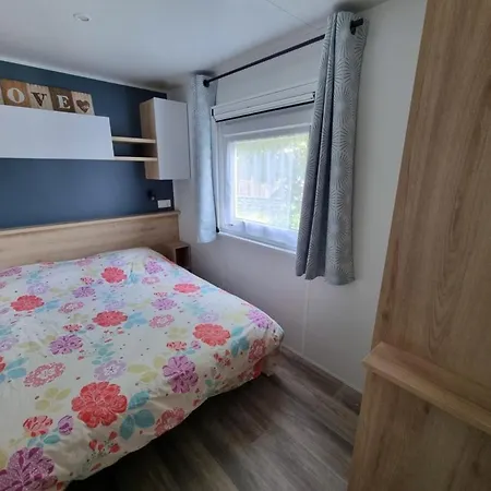 Mobil-home 3 ch 2 SdB 6 vélos piscine couverte lave vaisselle Litteau Esterno foto